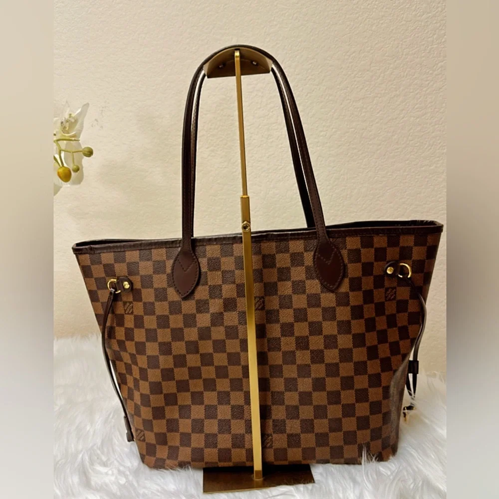 Authentic Louis Vuitton Neverfull MM Bag✨ - Picture 3 of 15